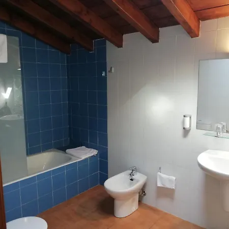 Ecohotel Rural Angiz منزل ريفي